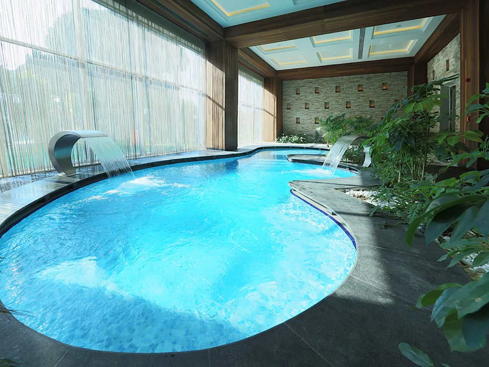 Sueno Deluxe spa bazen
