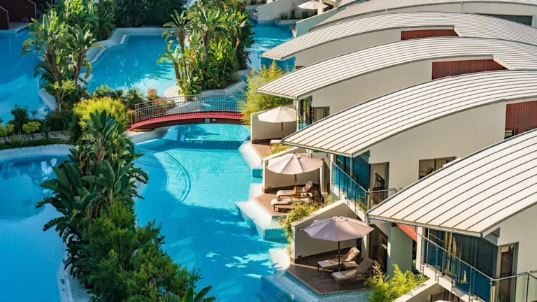 Cornelia Diamond Lapis Lake Villas