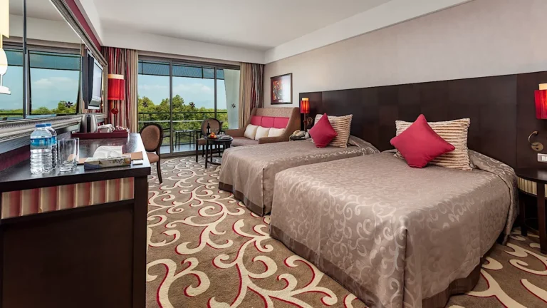 Classic Room Garden View
