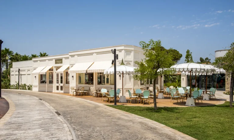 Patisserie & Bakery